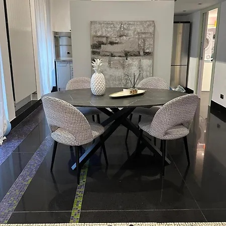 San Babila Loft Esclusivo With Parking * Milan